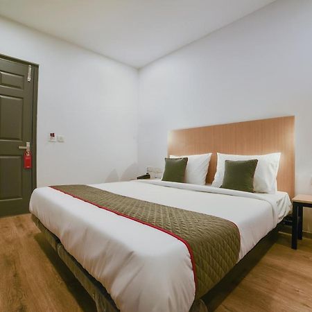 โอโย ทาวน์เฮาส์ 364 ริชมอนด์ โร้ด Hotel บังกาลอร์ ภายนอก รูปภาพ