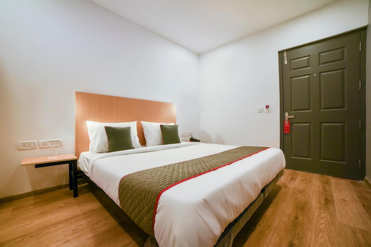 โอโย ทาวน์เฮาส์ 364 ริชมอนด์ โร้ด Hotel บังกาลอร์ ภายนอก รูปภาพ